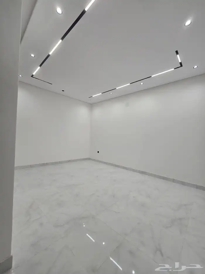 دور أرضي 4