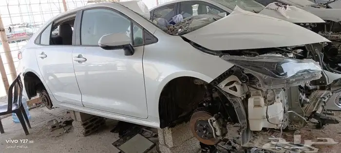 لدينا جميع انواع السيارات التويوتا تشليح 3