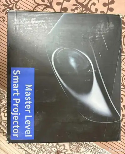 بروجكتر 4k نظيف للبيع 4