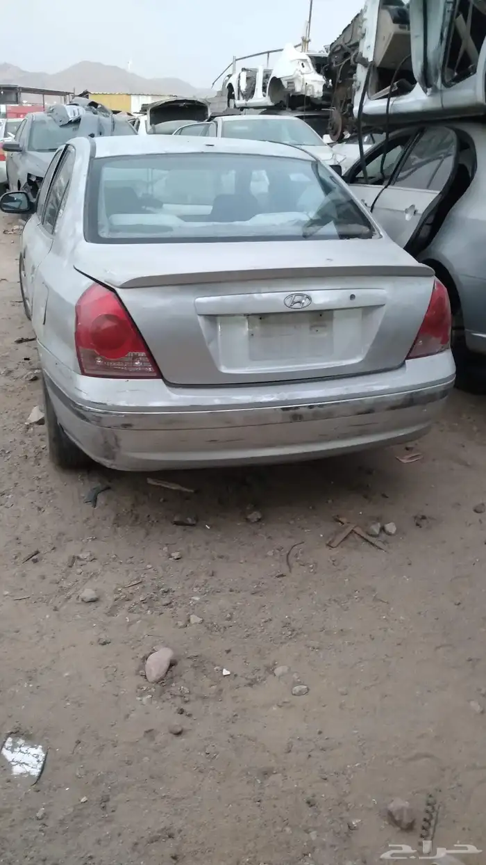 سيارات ثنتين اكسنت 2010 دبدوب والترا 2005 0