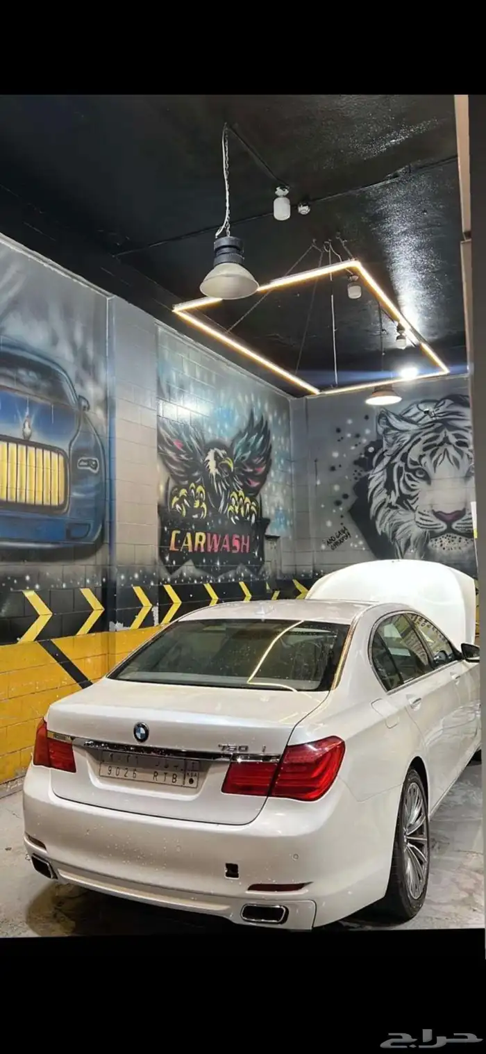 اللون ابيض BMW 2011للبيع تشليح 1