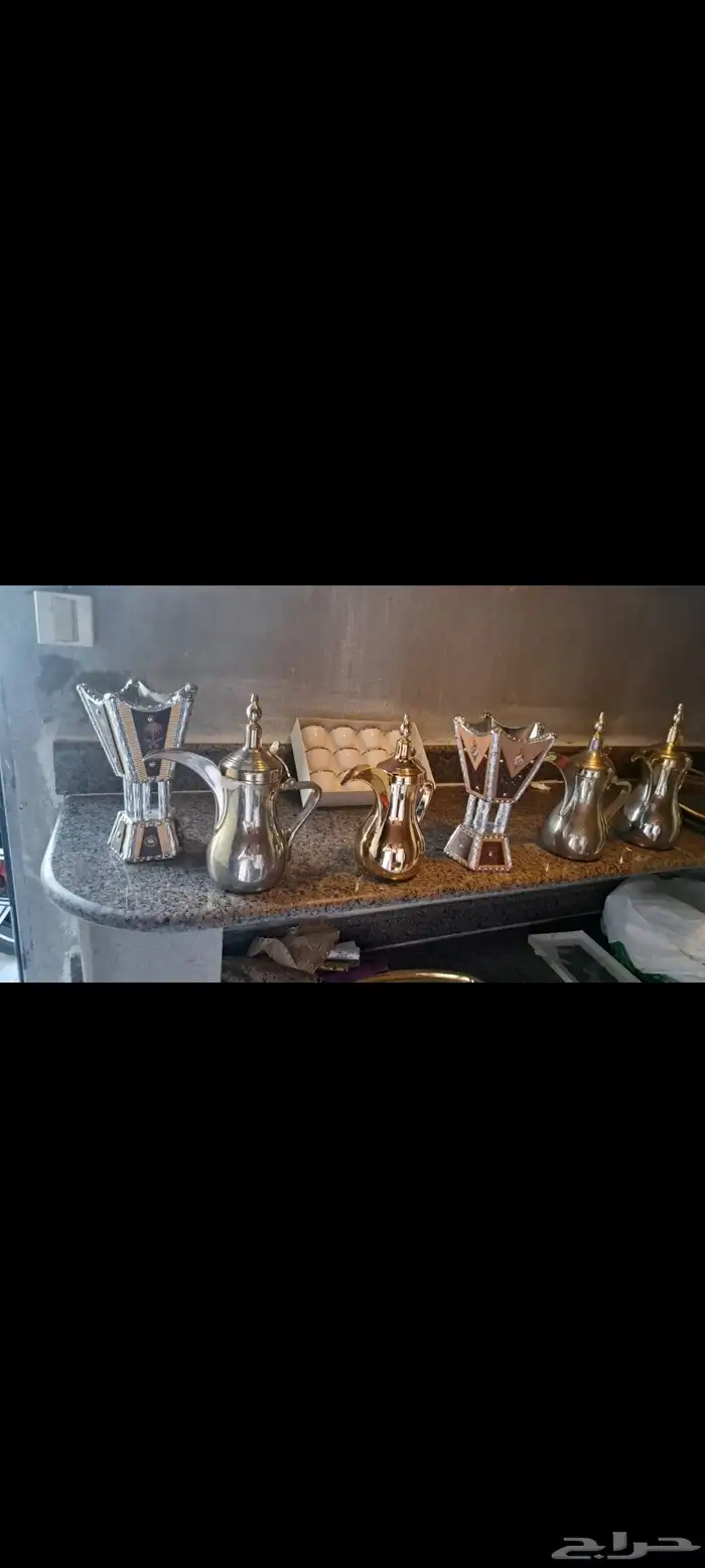 قهوجيا وصبابين. 1