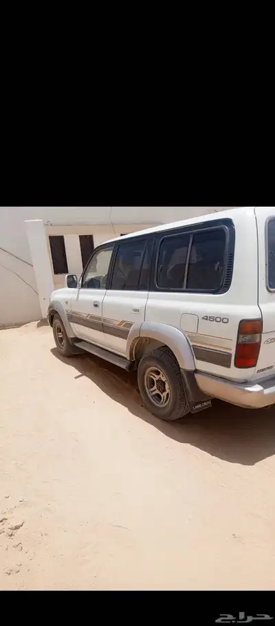 للبيع جيب جكس ار97الموترنضيف كفوو00لامانع بدل ددسن 1