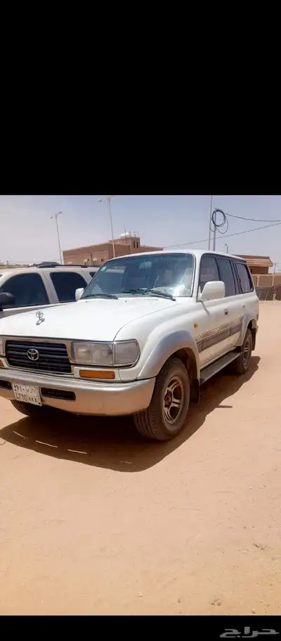 للبيع جيب جكس ار97الموترنضيف كفوو00لامانع بدل ددسن 0