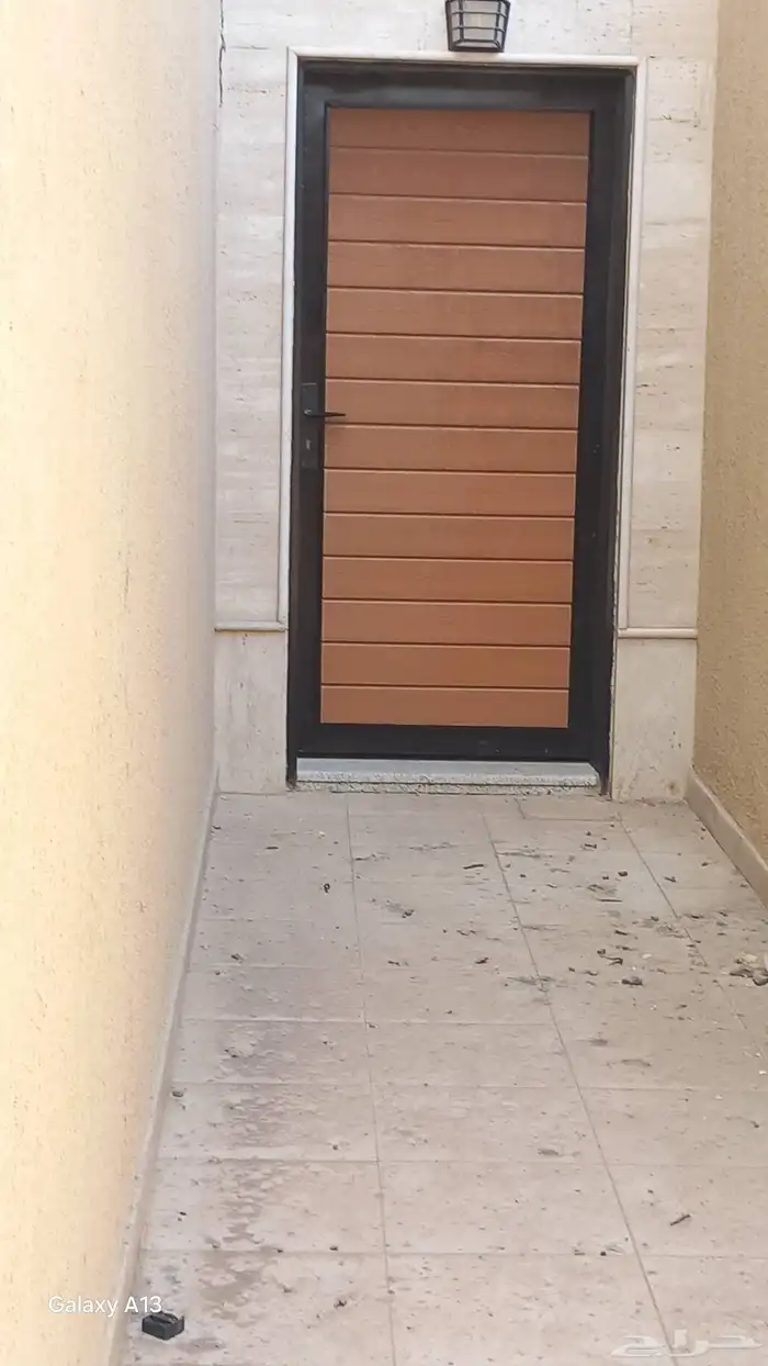 يوجد لدينا جميع الالوان من التكسيات 0