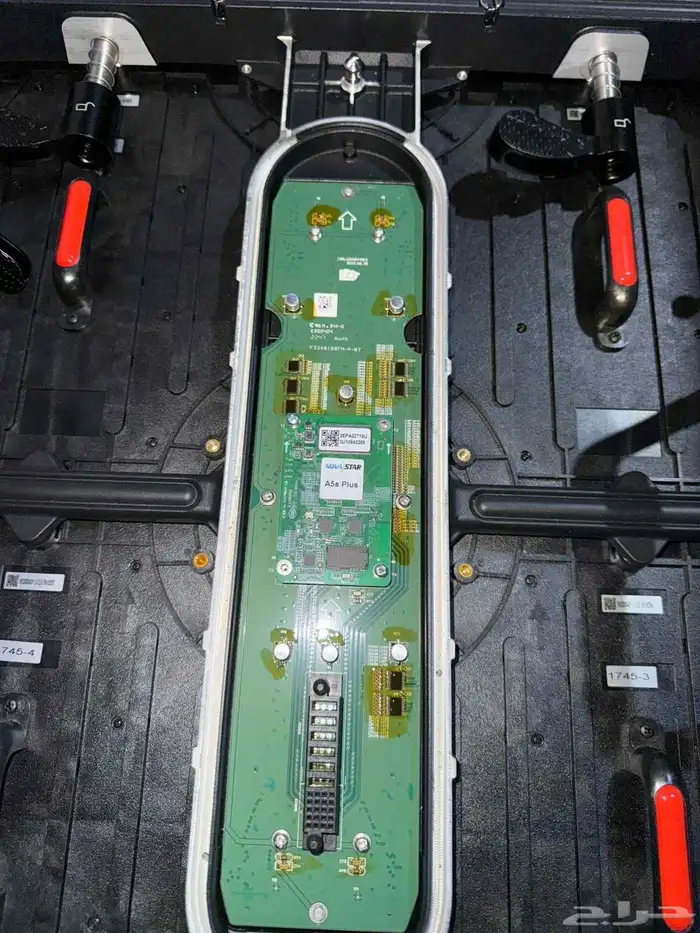 عرض خاص... شاشات p2.5 داخلي للبيع الكميه محدوده 2