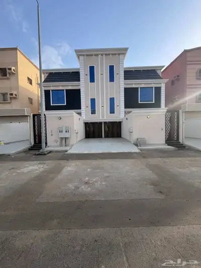 شقق مستقله للبيع بحي السويس 0