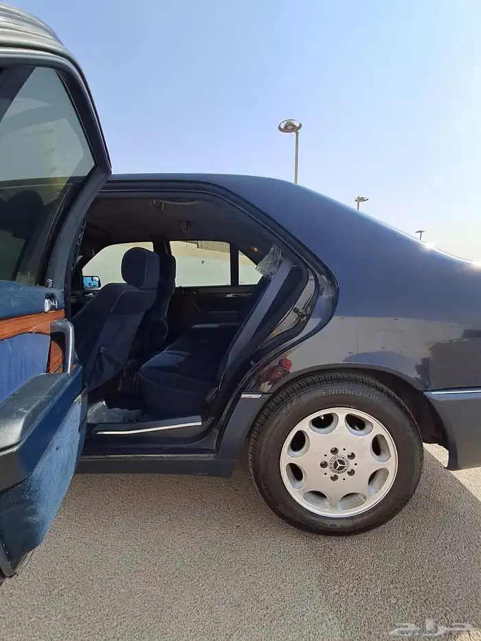 مرسيدس شبح 300 5