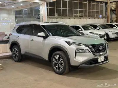 نيسان اكس تريل 2023 SV بلس سقف بانوراما 2