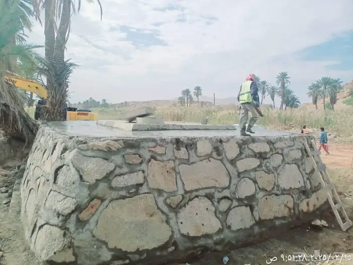 موقول حجر افغاني شتغول بو لين يده 0