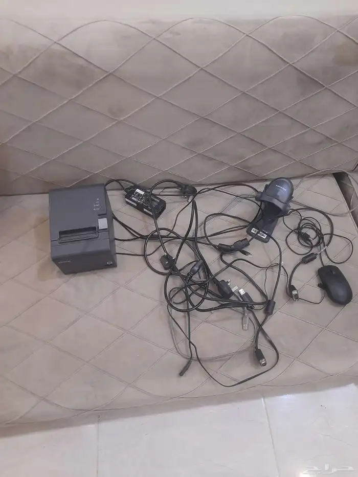 جيهاز كومبيوتر للبيع استخدام قليل جدا جدا 5