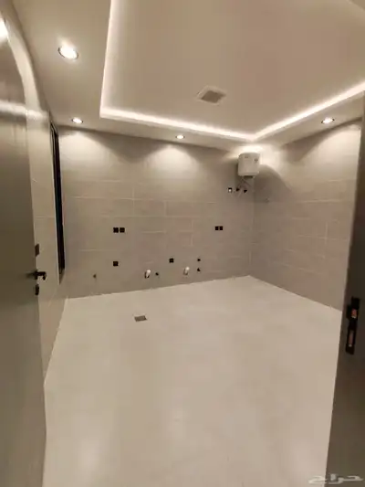 للبيع شقق ادوار علويه تشطيب vip بحي الموسي خميس مشيط 7