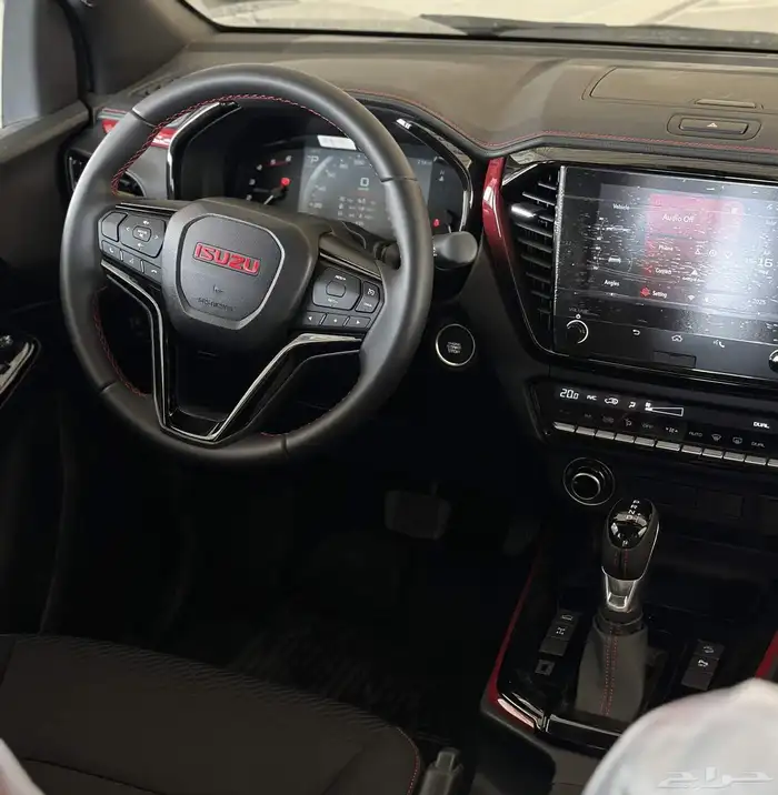 ايسوزو ديماكس غمارتين 2025 - ISUZU D-MAX 6