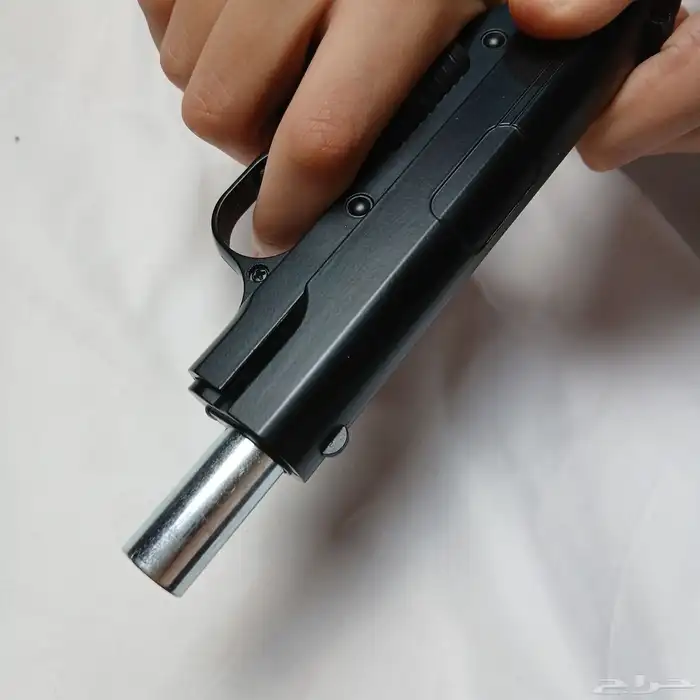 مسدس توكرايف معدني بالكامل وزنه ربع كيلو 4