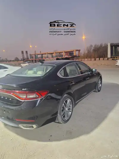 هيونداي ازيرا غير مصدوم 6