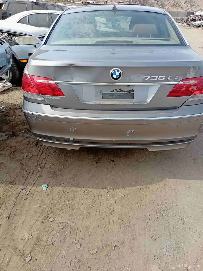 البيع قطع غيار تشليح بي ام 730Li موديل 2008 1
