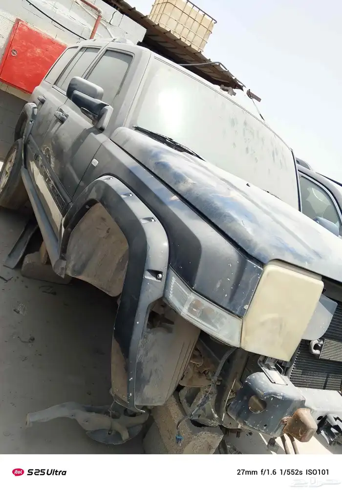 جيب كوماندر 2014 قطع غيار فقط 1