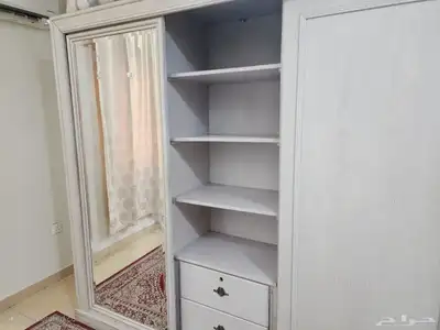 غرفة نوم كاملة مستعملة في حالة ممتازة 5