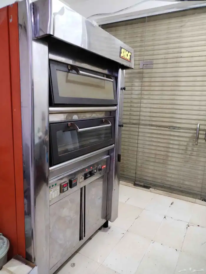 مطعم للبيع 1