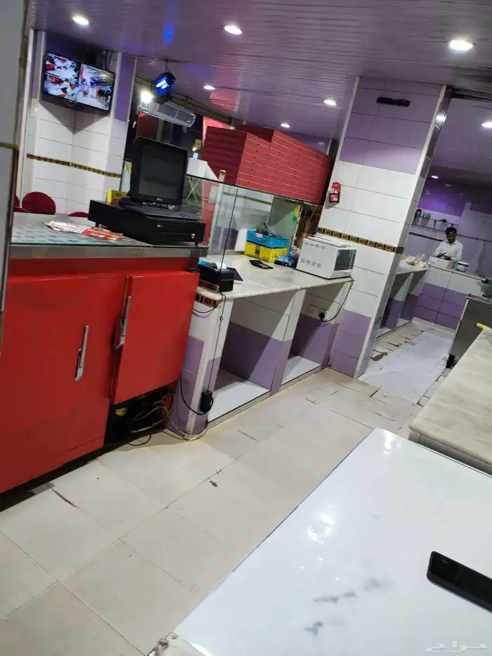 مطعم للبيع 2