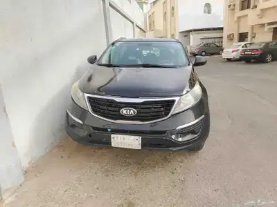 للبيع سياره كيا سبورتاج موديل 2015 دبل 3