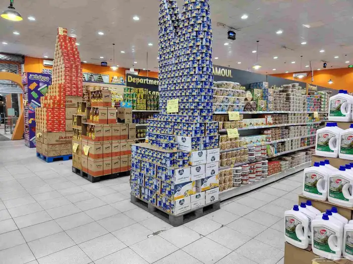 ارفف هايبر ماركت 70 متر ارتفاع 160 البيع على السوم للتواصل و 4