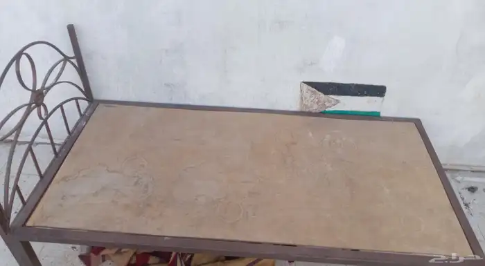 سرير حديد لون بني للبيع 1
