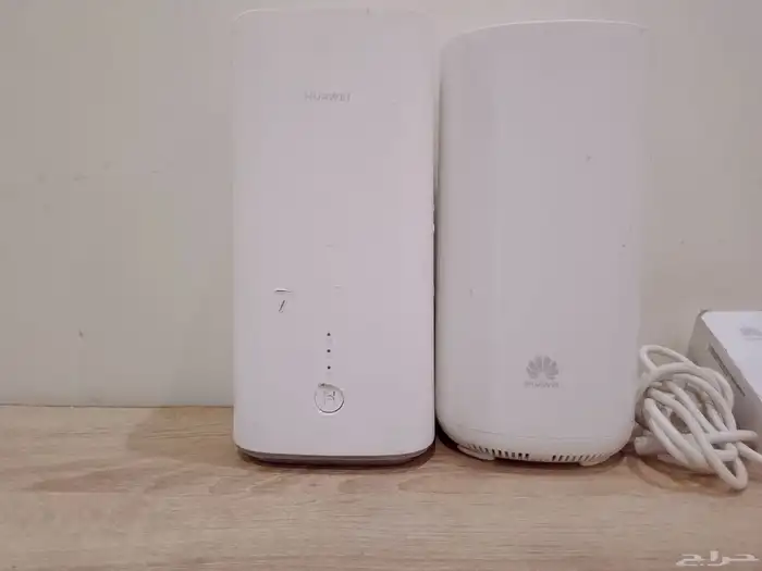 راوتر مع مقوي هواوي 5G تدعم جميع الشبكات 1