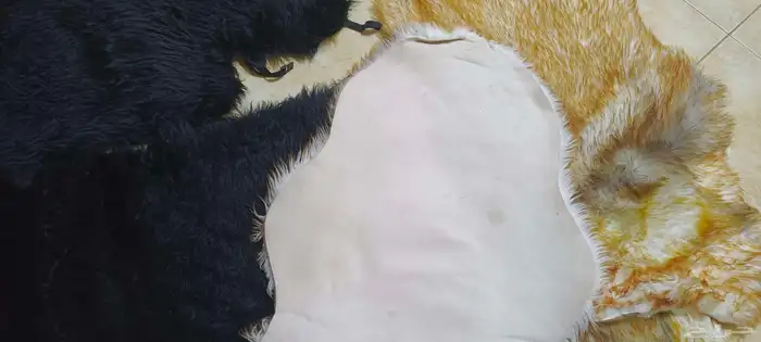 اربع غطاء مقعد فرو 1