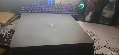 سوني 4 سليم و شاشة ديل للبيع 5
