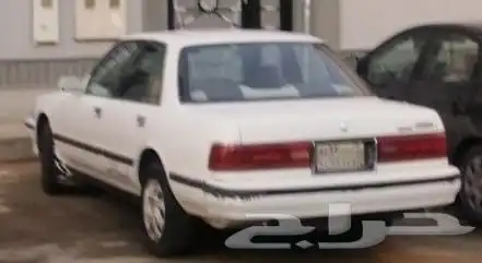 للبيع كرسيدا 94م لون ابيض استماره وفحص منتهي 0