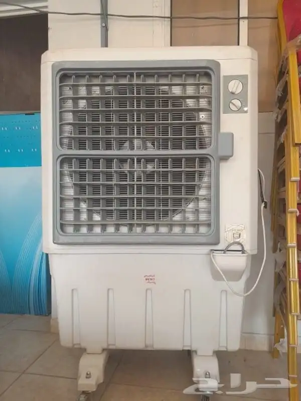 تاجير مكيفات صحراوي وكراسي وطاولات ومكيفات فريون 1