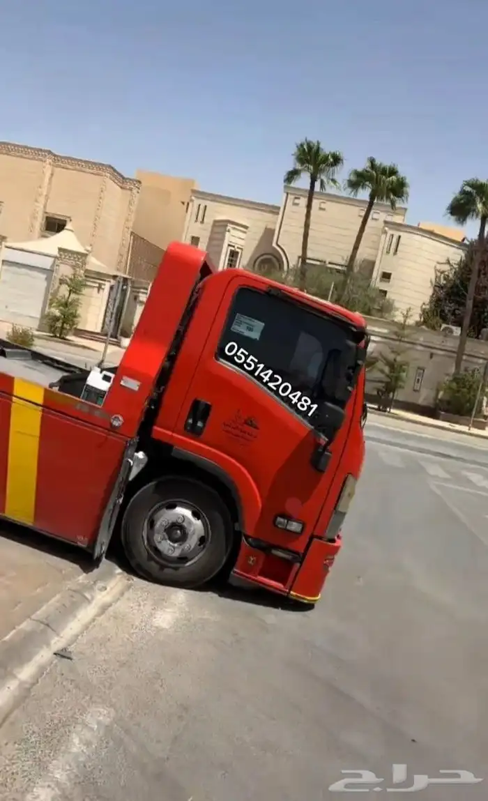 سطحه الجوف سكاكا لنقل جميع انواع السيارات داخل وخارج سكاكا 0