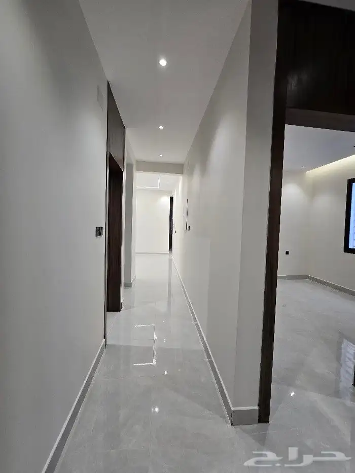 للبيع شقه ارضي 6غرف VIP ومدخل سياره من 520 ألف احد رفيده 23