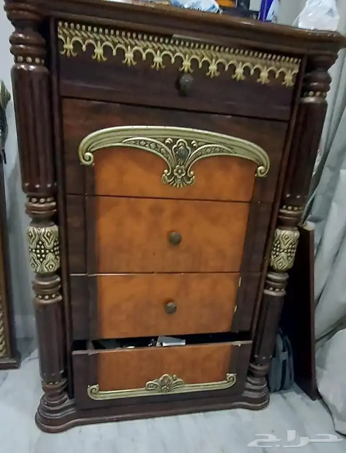 اثاث للبيع 1