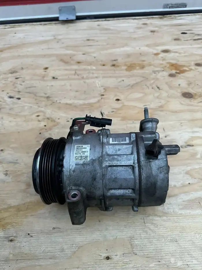 GM Malibu 2016-18 AC compressor and Motor Daynamo 1