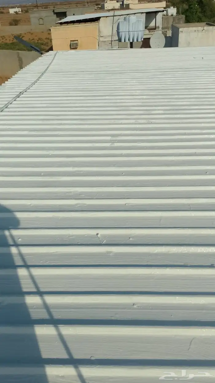 متخصصون في أنظمة العوازل الحديثه 5