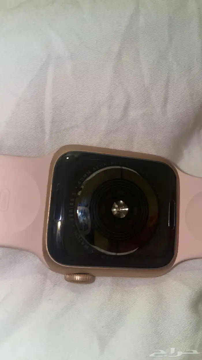 ساعة ابل واتش الاصدار الخامس نظيفة 2