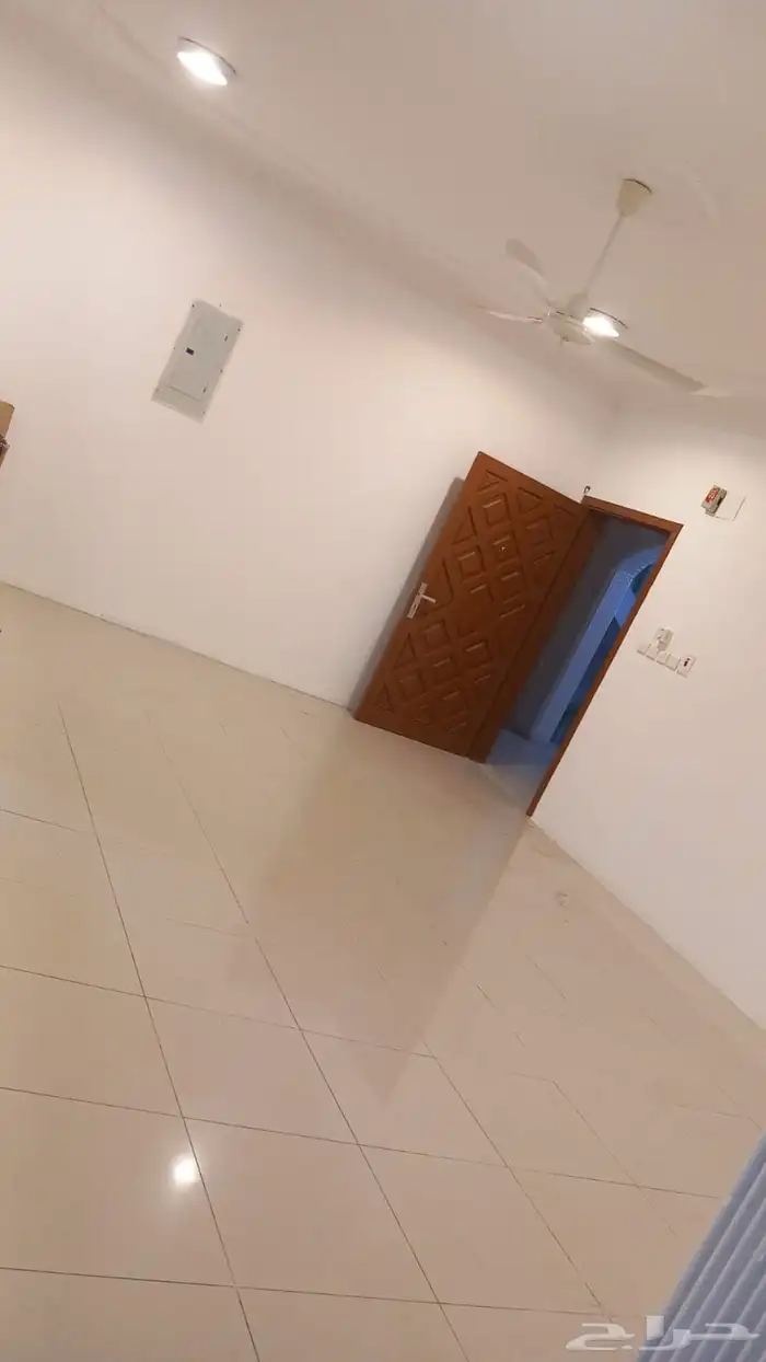 للايجار شقه علويه بحي اجا 2