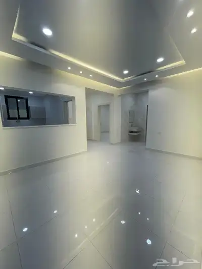 للايجار شقه جديده بحي الصفراء 2