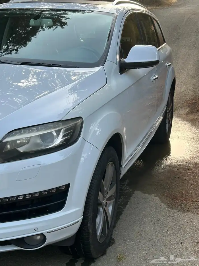 اودي جيب Q7 2015 عداد 167000 9