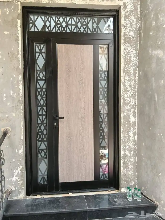 ورشه ناسا ماكس لتفصيل المونيوم ابواب مداخل وداريش وابواب حما 0