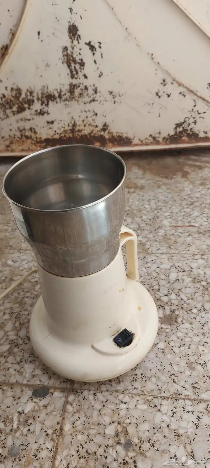 اجهزه كهربائيه براده وطحانه ومجفف ملابس ومسبح 6