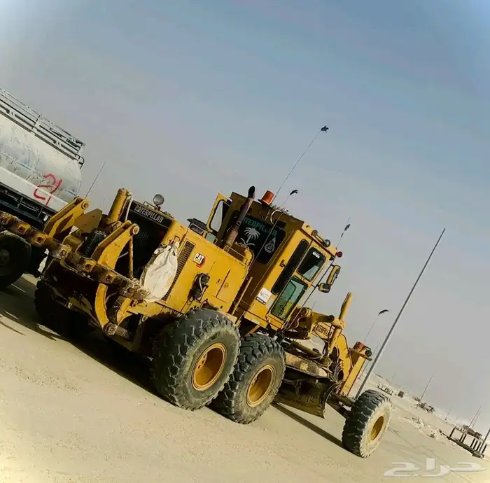 السلام عليكم ورحمة الله وبركاته موجود سواق كريدر معلم 0