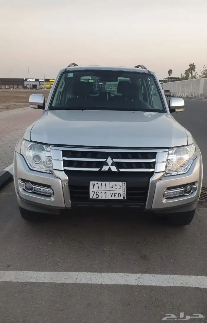 (( تم تخفيض الحد )) للبيع ميتسوبيشي باجيرو فل كامل ربع 2018 7