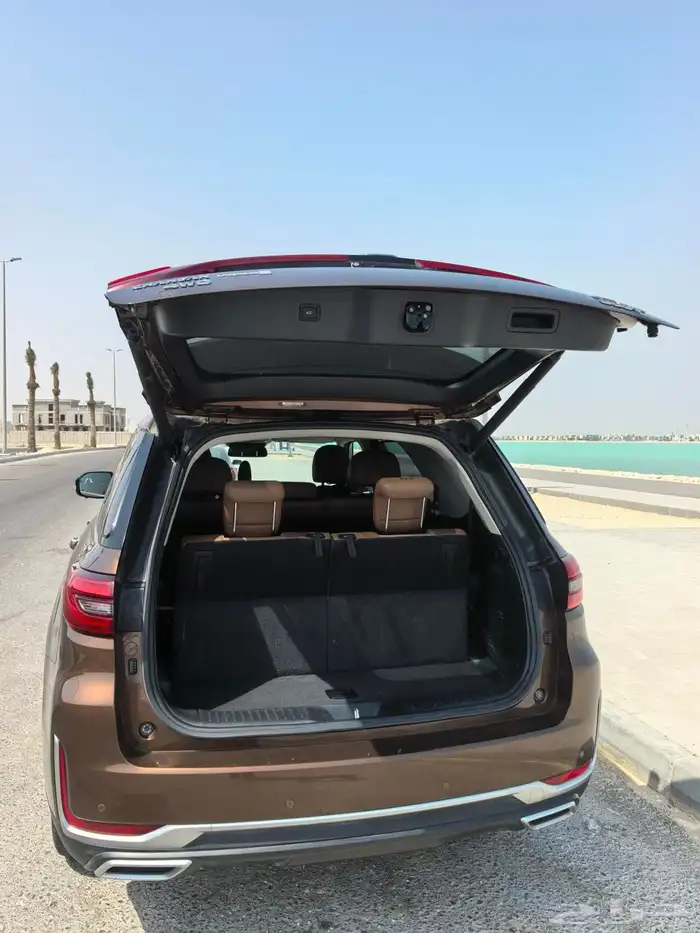 Changan CS95 9