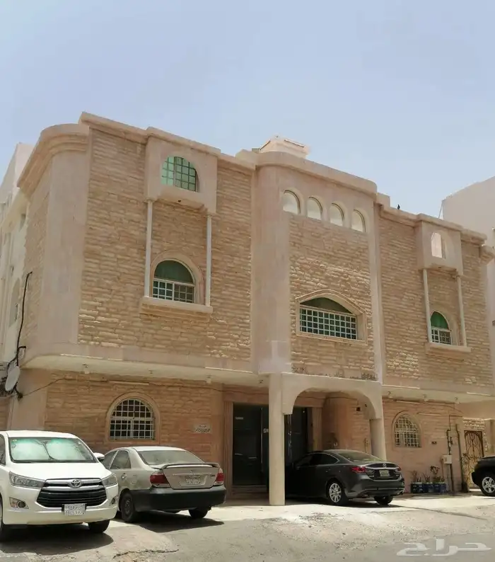 للبيع عمارة سكنية بحي الشوقية في مكة 0