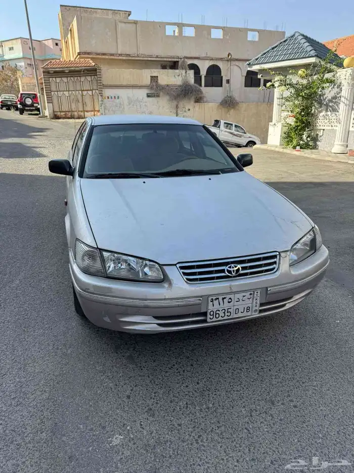 كامري للبيع 2