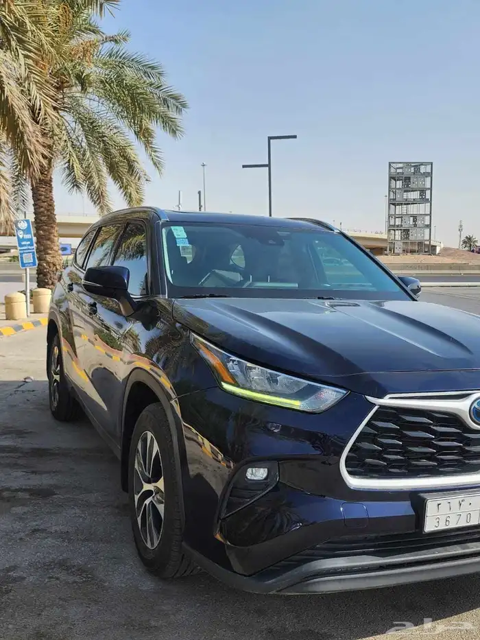 Toyota hilander gle hybrid 2020 3