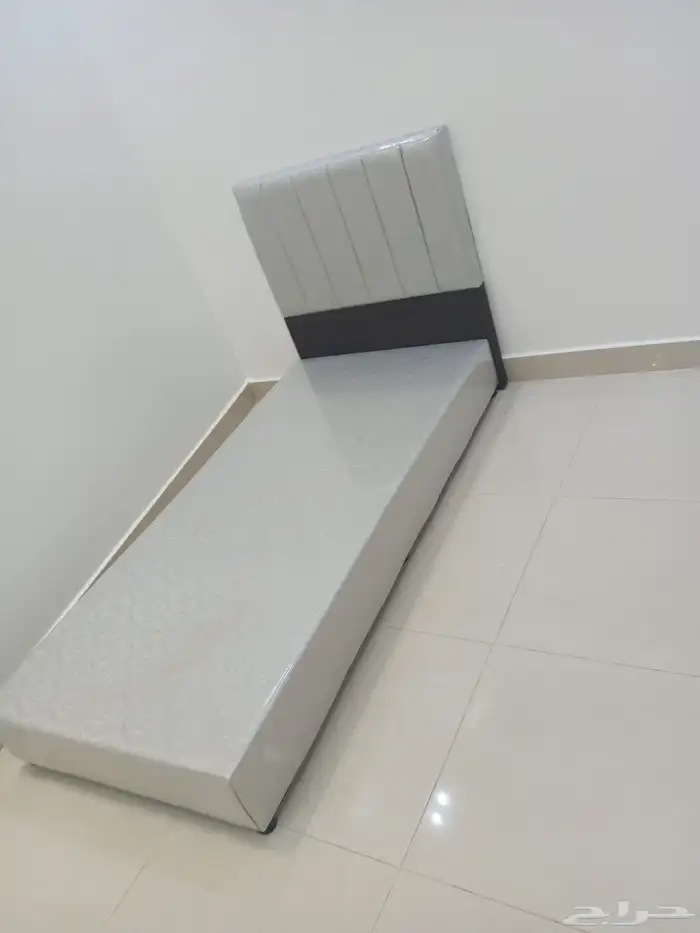 مراتب طبية وسست جميع انواع المقاسات شامل التوصيل 1